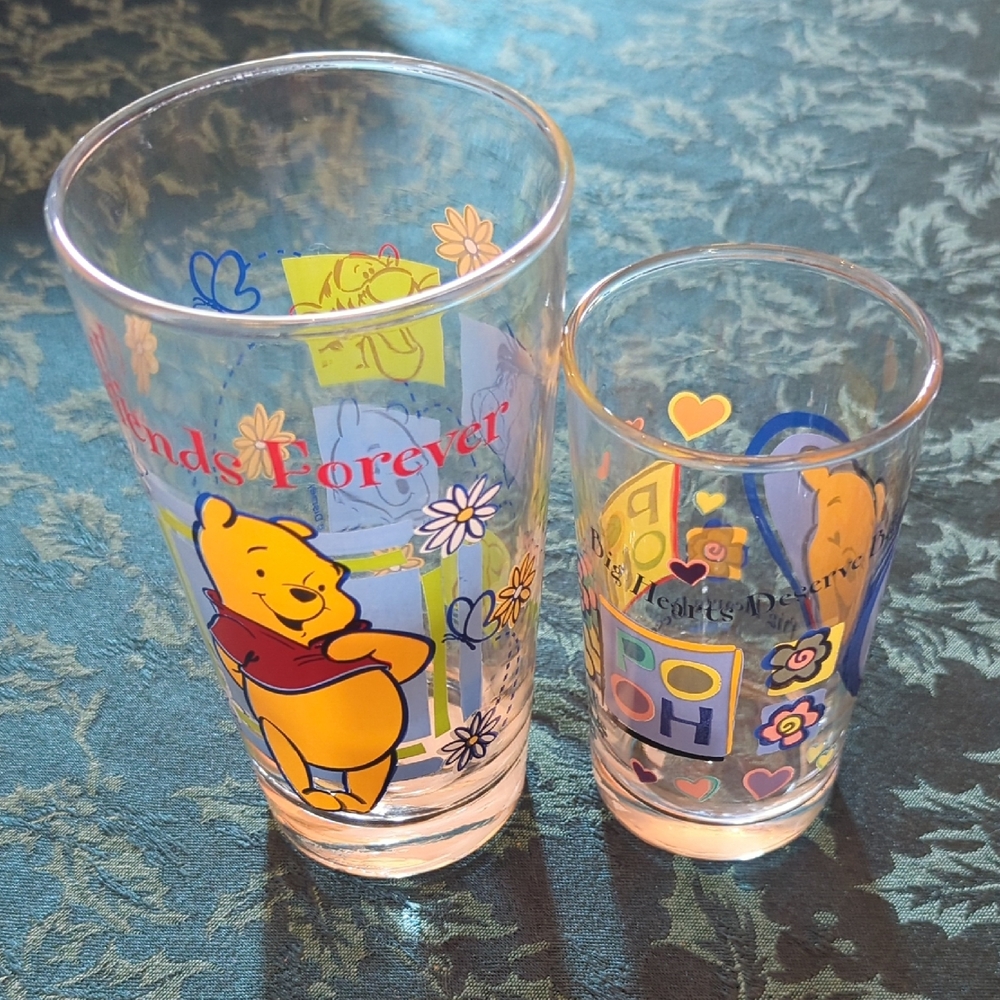 Lot of 2 Winnie the Pooh Glasses.